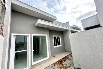 CASAS 3 DORMITÓRIOS EM MONÇÕES - REF 174CA