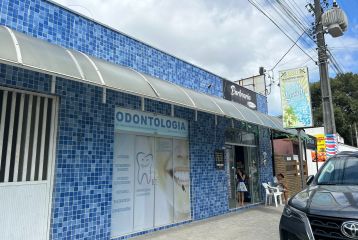 PONTO COMERCIAL E RESIDENCIAL NO CENTRO REF212SL