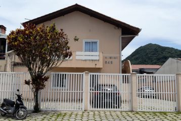 APARTAMENTO EM CAIOBÁ 2 DORMITÓRIOS REF333AP