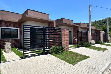 CASAS NOVAS NO TABULEIRO 02 QUARTOS  COM SUÍTE REF412CA