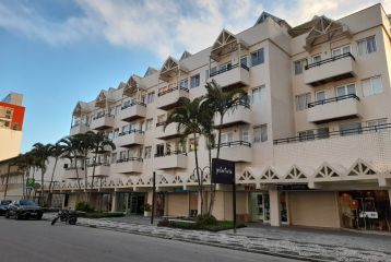 COBERTURA DUPLEX NA PRAIA BRAVA REF461CO