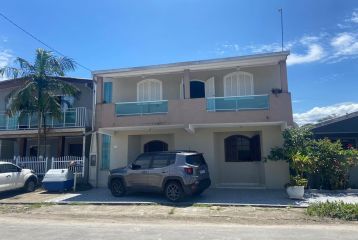 SOBRADO COM PISCINA REF643SO