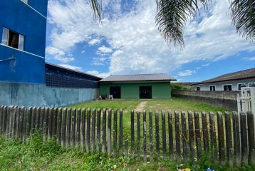 EXCELENTE CASA NO BALN GAIVOTAS REF645CA