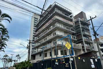 APARTAMENTO TIPO NA PRAIA MANSA - ED. UNIQUE REF661AP