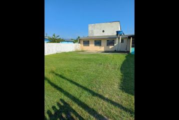 CASA 3 DORMITÓRIOS NO GAIVOTAS REF742CA