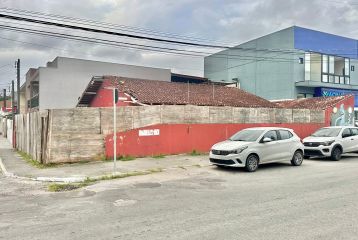 TERRENO COM 244,75M² NO CENTRO DE MATINHOS/PR REF711TE