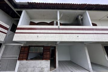 SOBRADO EM CAIOBÁ PARA LOCAÇÃO MENSAL REF802SO