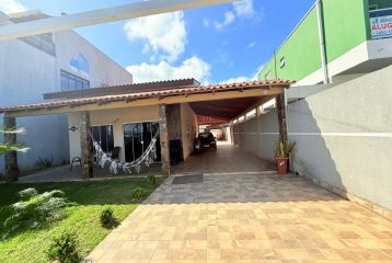 CASA COM PISCINA QUADRA MAR NO BAL. PRAIA GRANDE REF885CA