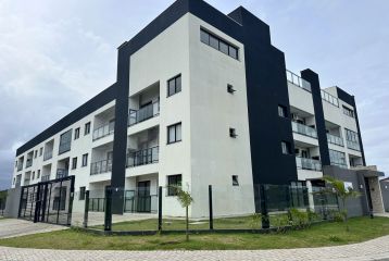 APARTAMENTO SEMI-MOBILIADO NO ED. ALBATROZ BEACH REF898AP