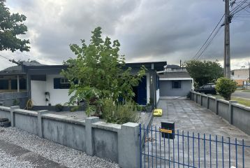 CASA COM EDICULA DE ESQUINA NO BOM RETIRO REF911CA