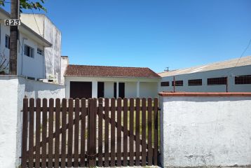 CASA COM AMPLO TERRENO ALBANO MULLER REF931CA