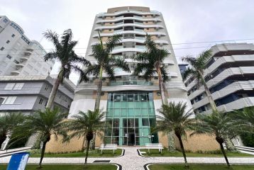 APARTAMENTO COM 03 DORM QUADRA MAR EM CAIOBÁ REF899AP
