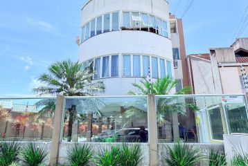 APARTAMENTO 1 DORMITÓRIO EM CAIOBA REF930AP