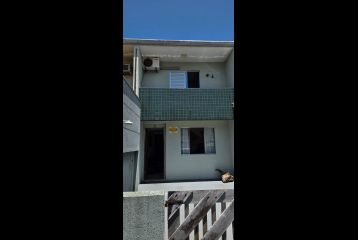 SOBRADO GUARAPUAVA - 05 PESSOAS - REF 011LD