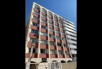 APARTAMENTO A 150M DO MAR EM CAIOBÁ REF969AP