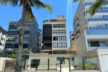 COBERTURA DUPLEX FRENTE MAR EM CAIOBÁ REF959CO