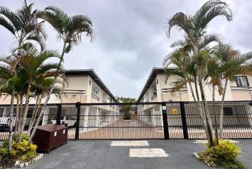 APARTAMENTO COM 02 DORM EM CAIOBÁ - RES. MARLIN AZUL REF1033AP